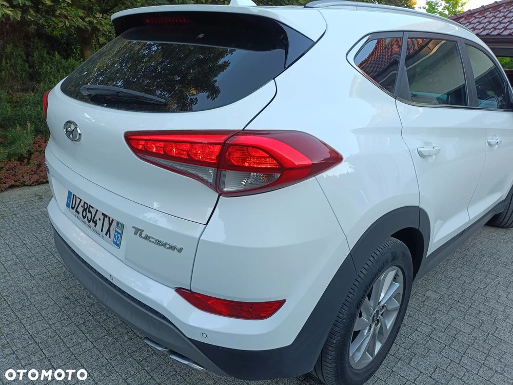 Hyundai Tucson 2.0 CRDI BlueDrive Style 2WD - 3