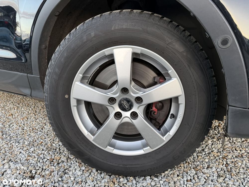 Ford Kuga 2.0 TDCi 2x4 Titanium - 13