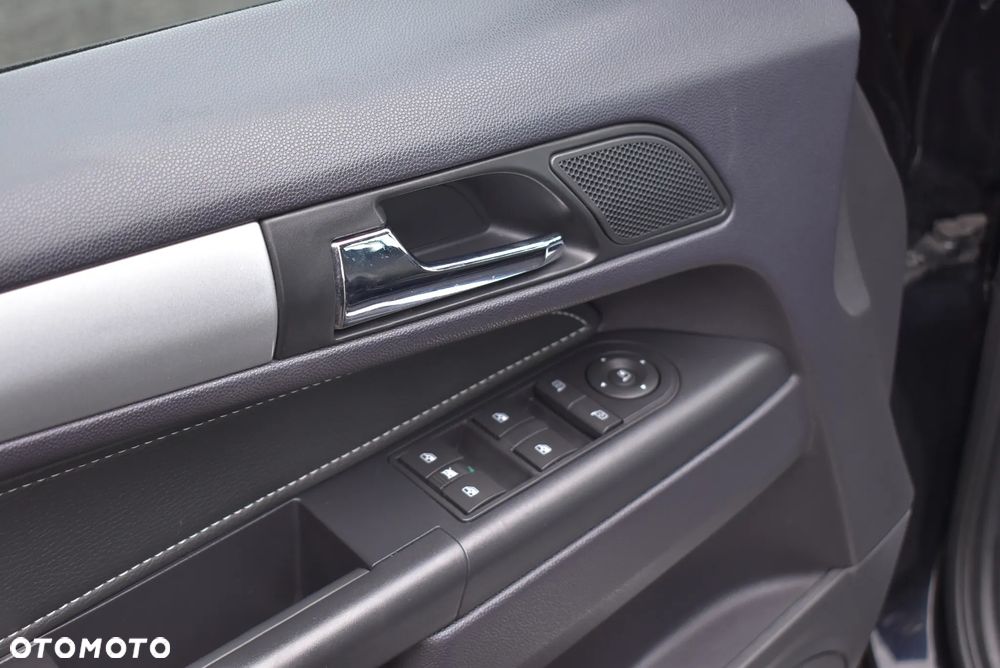 Opel Zafira 1.8 Sport - 23