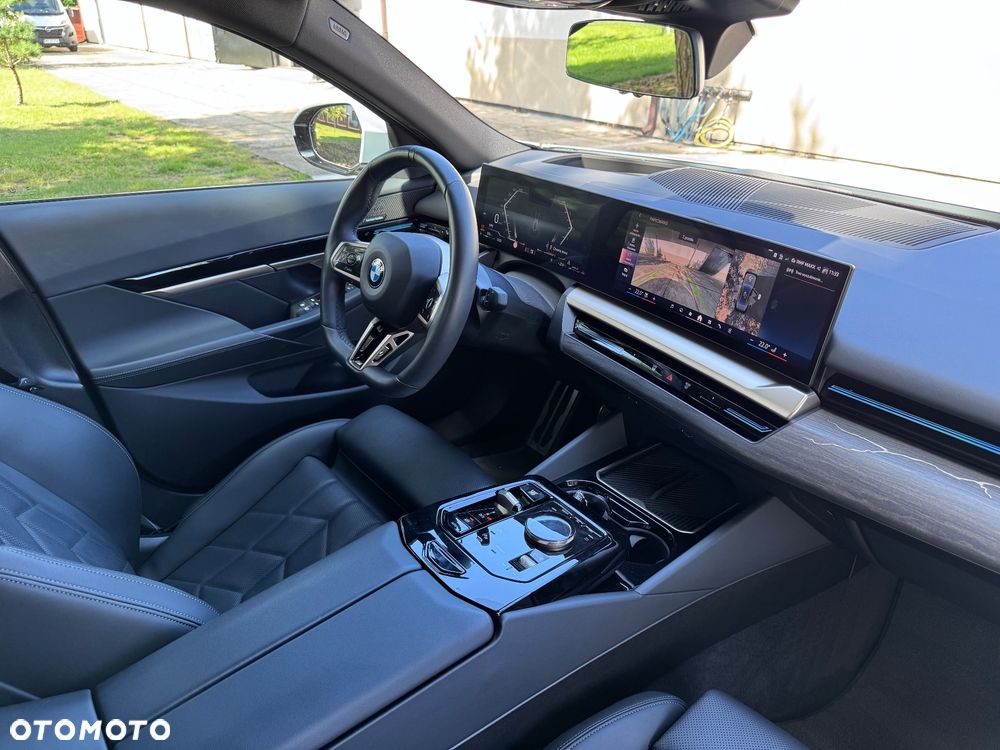 BMW Seria 5 520d xDrive mHEV M Sport - 20