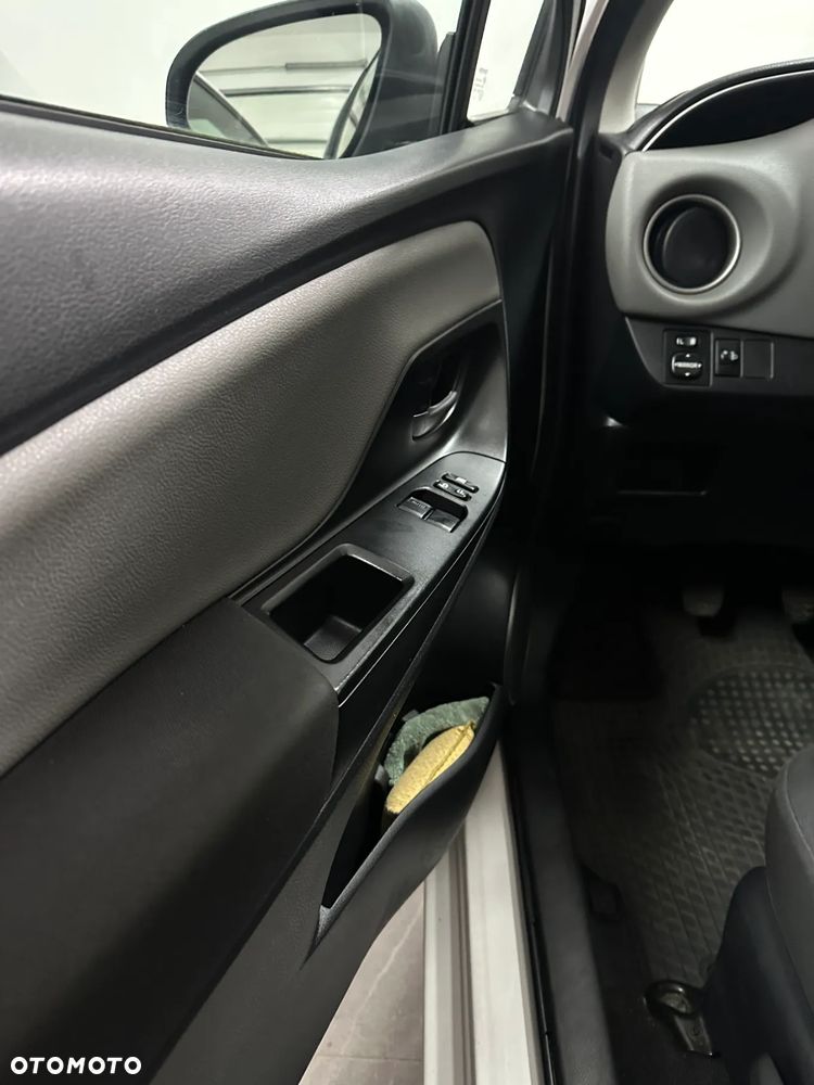 Toyota Yaris 1.33 Active EU6 - 7