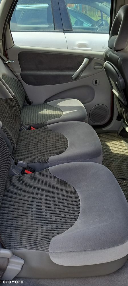 Citroën Xsara Picasso 1.6 HDI SX - 8