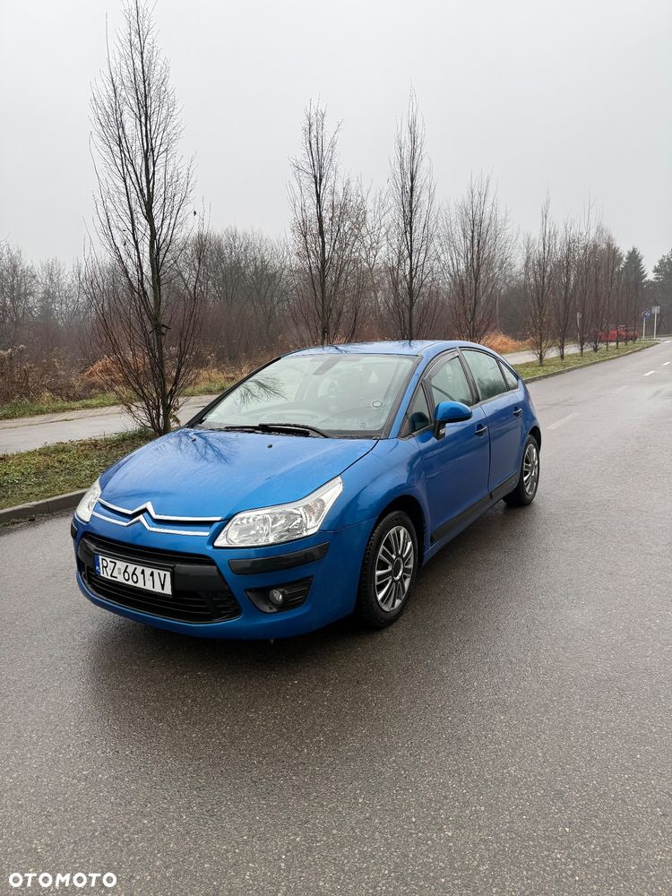 Citroën C4 1.4 16V X - 2