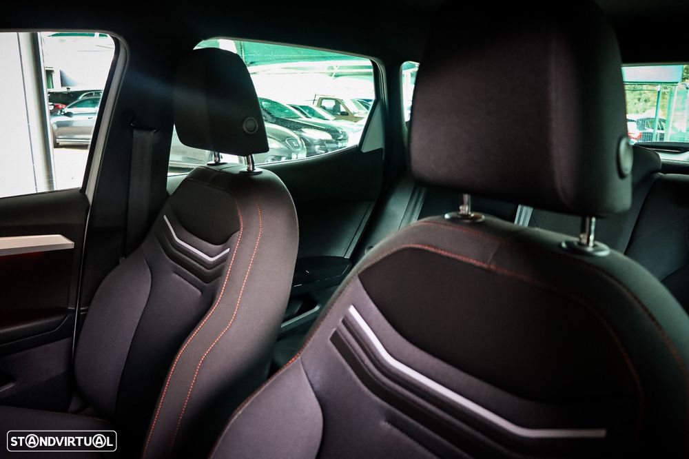 SEAT Arona 1.0 TSI FR - 19