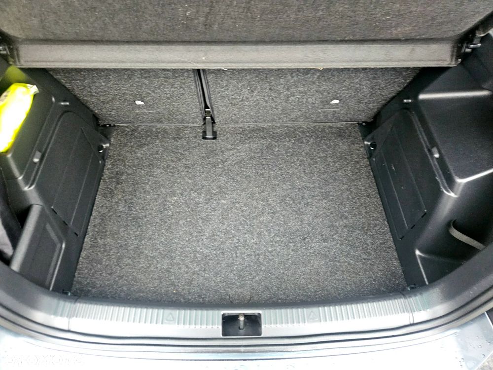 Skoda Fabia 1.0 TSI Style - 36