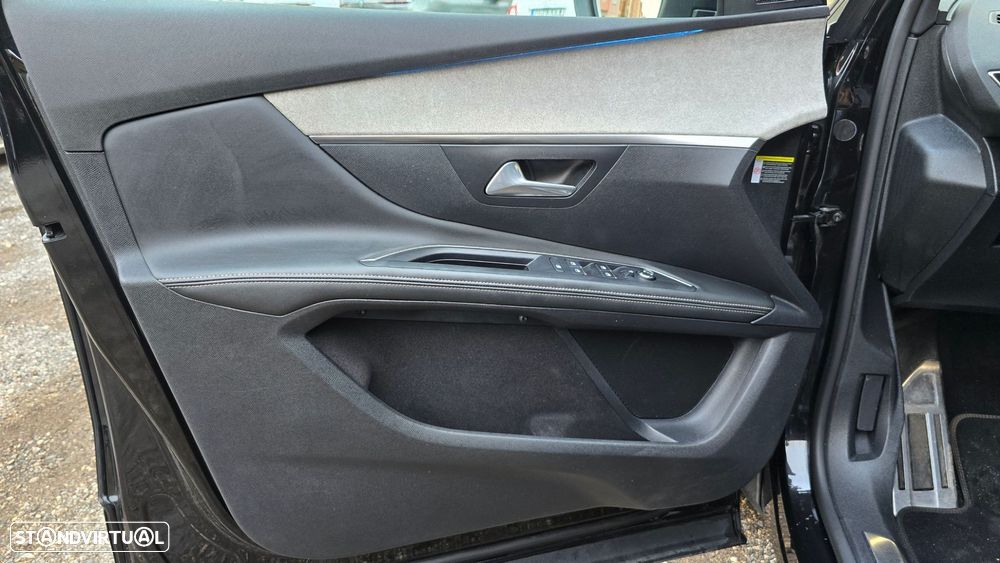 Peugeot 5008 1.5 BlueHDi GT EAT8 - 7