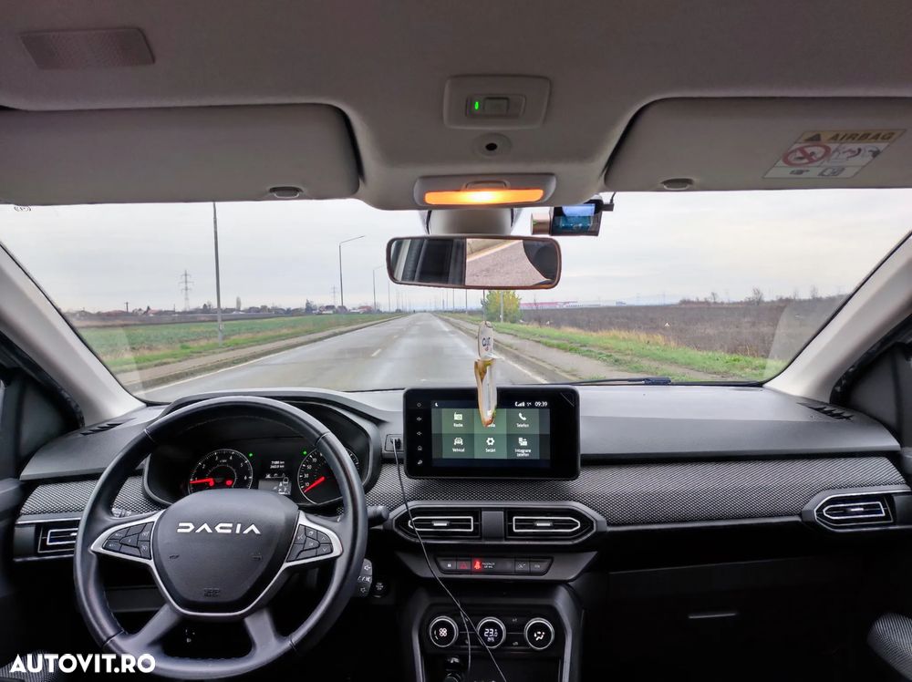 Dacia Logan TCe 90 CVT Expression - 4