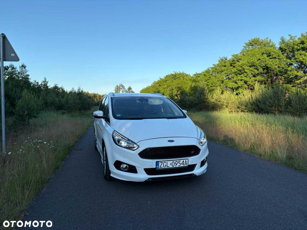 Ford S-Max - 6