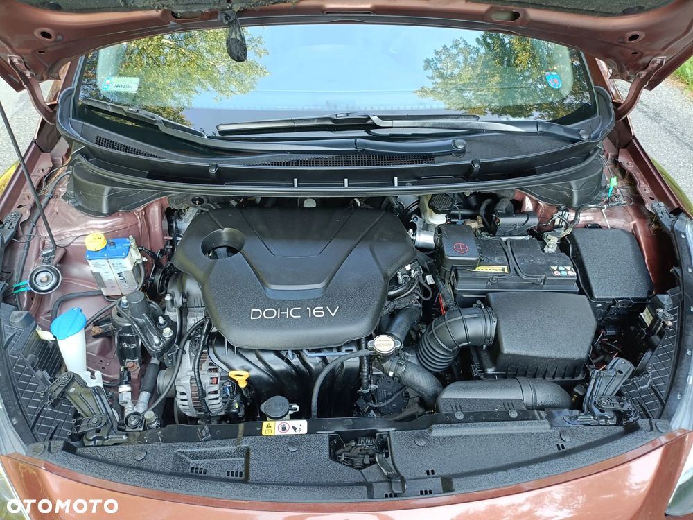Hyundai i30 1.6 Comfort - 15