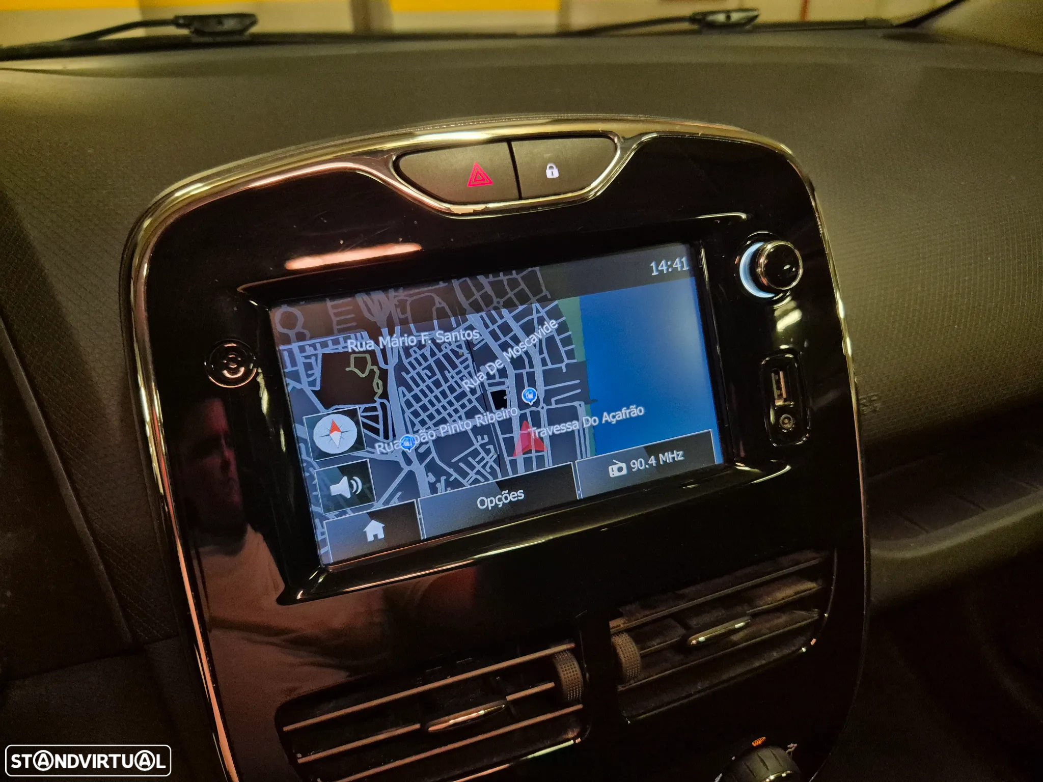 Renault Clio 0.9 TCE Dynamique S - 22