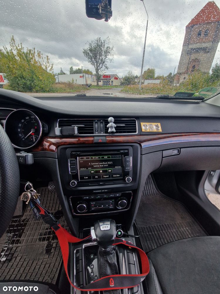 Skoda Superb 2.0 TDI Comfort DSG - 20