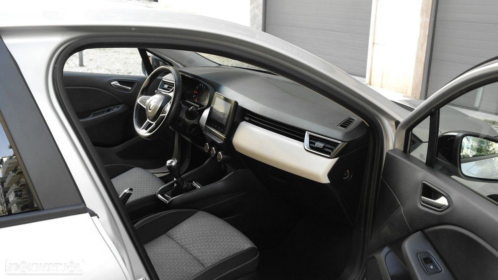 Renault Clio 1.0 TCe Limited - 25