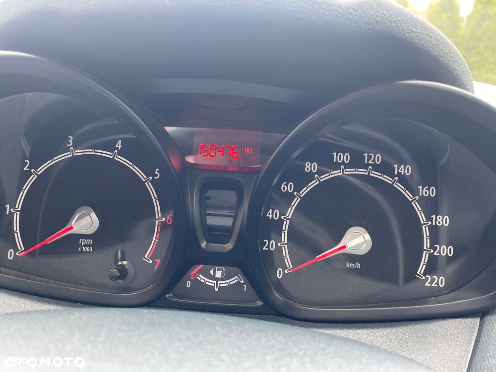 Ford Fiesta 1.25 Champions Edition - 13