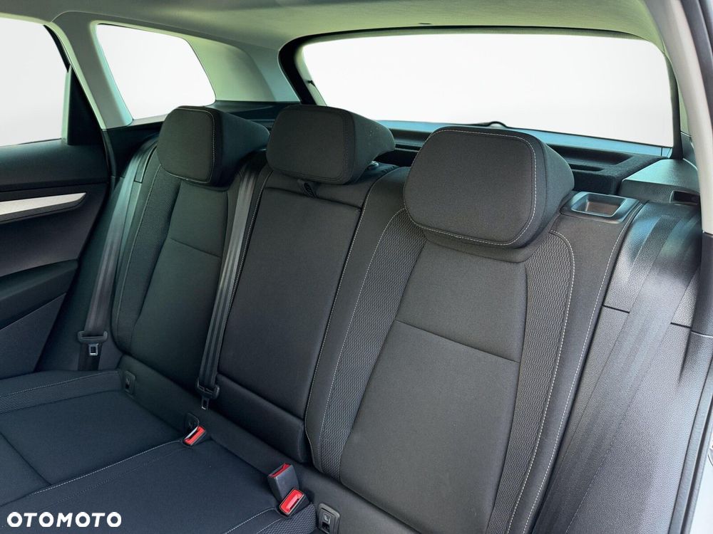 Skoda Karoq 1.5 TSI ACT Ambition DSG - 34