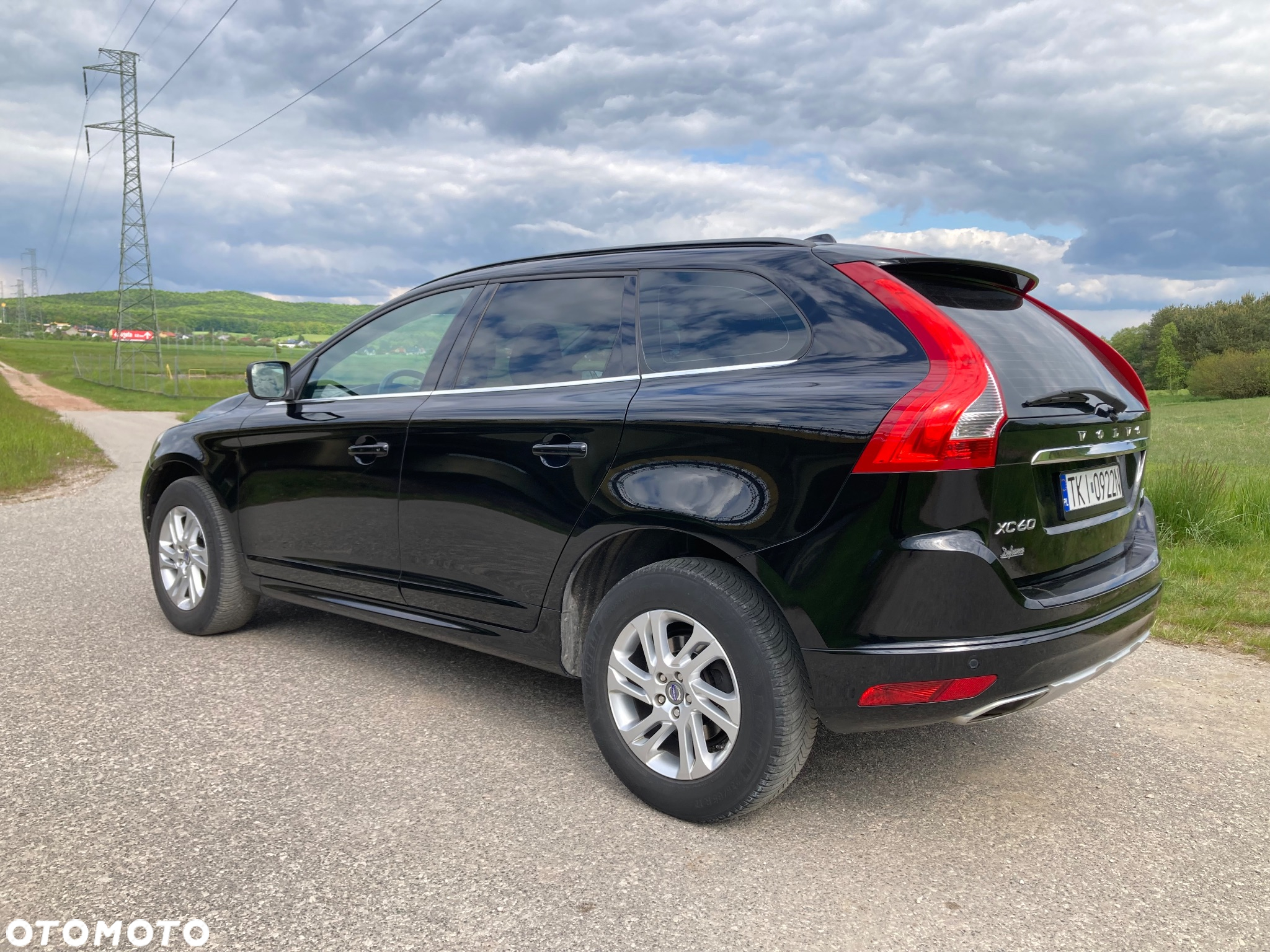 Volvo XC 60 D4 Drive-E Momentum - 3