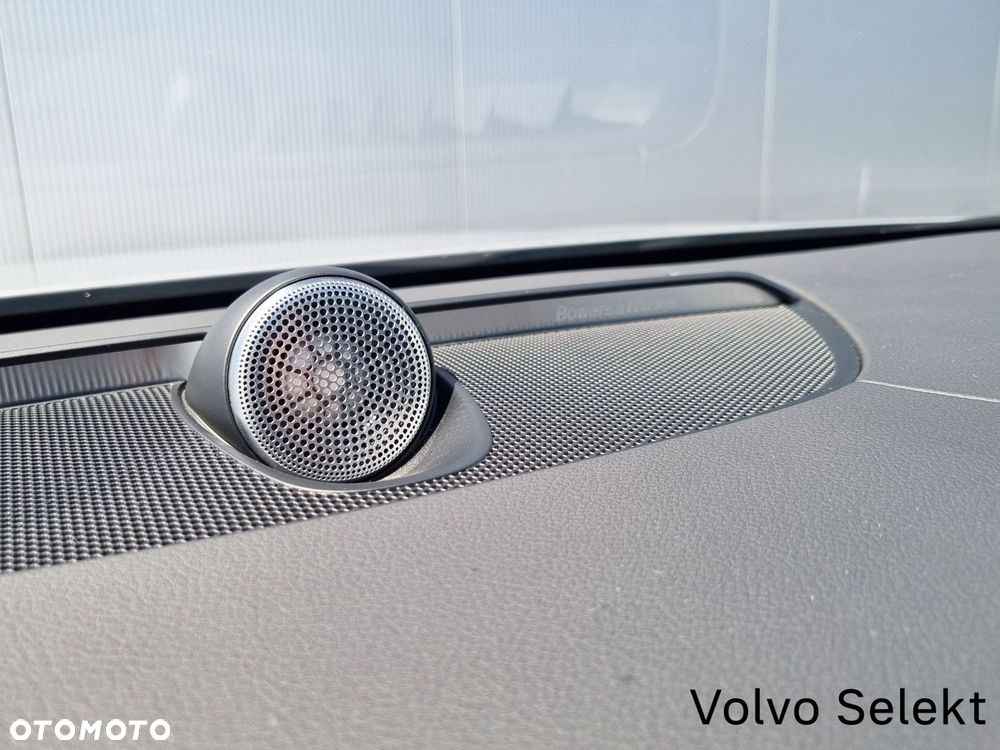 Volvo V90 - 33
