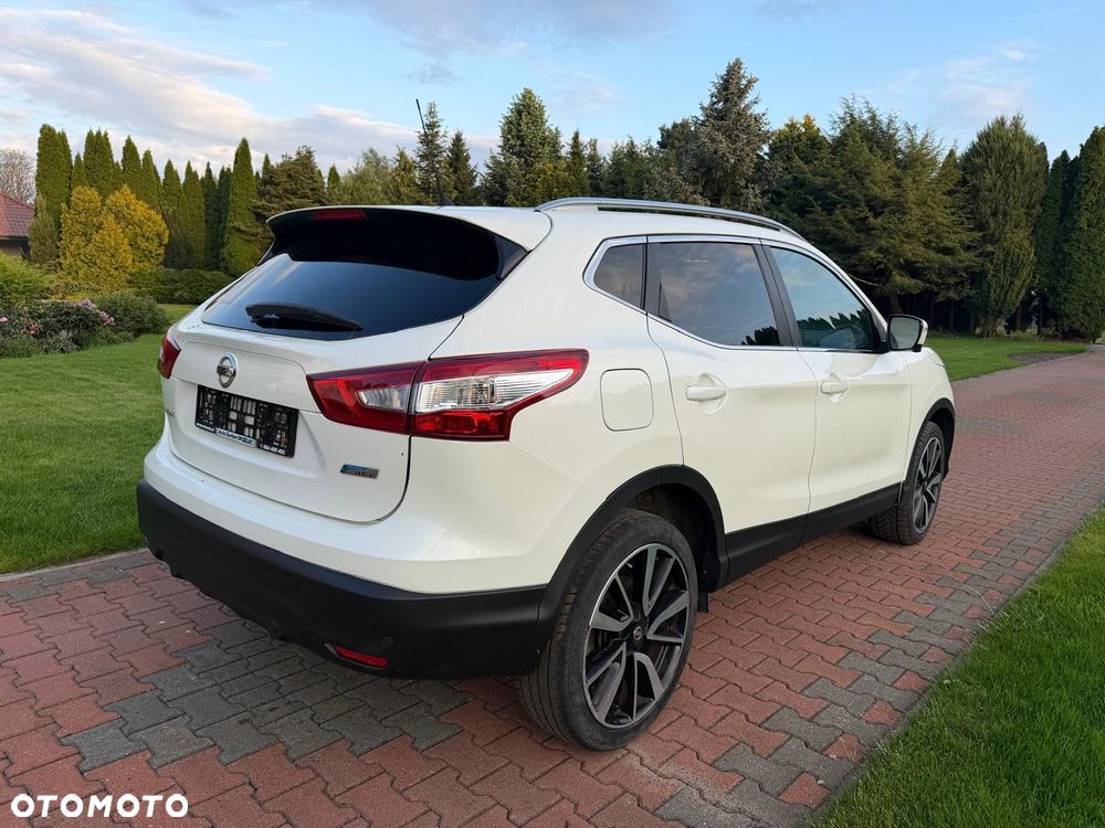 Nissan Qashqai 1.5 dCi Tekna - 6
