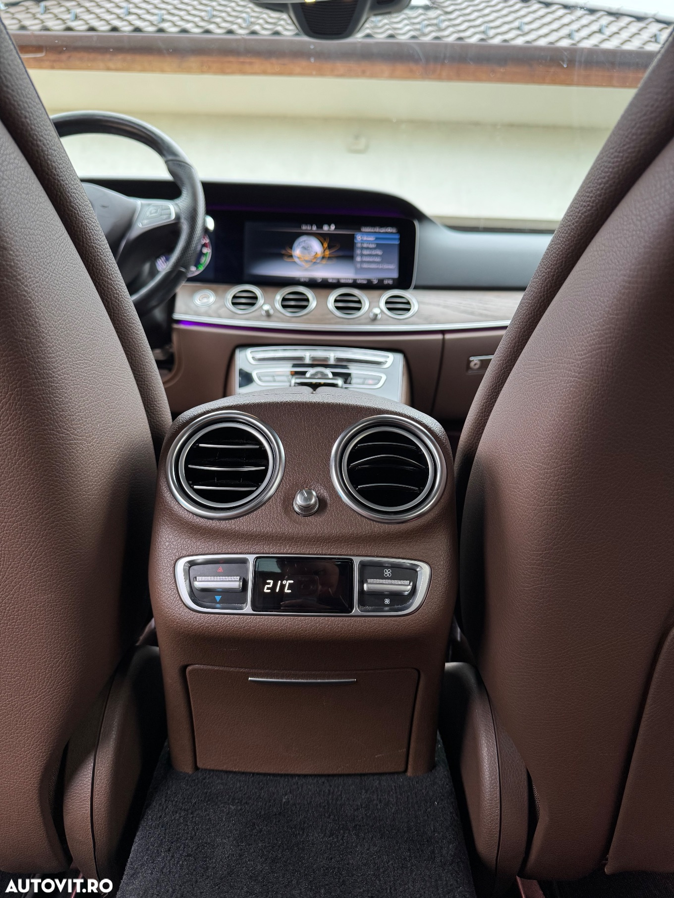 Mercedes-Benz E 350e 9G-TRONIC AMG Line - 24