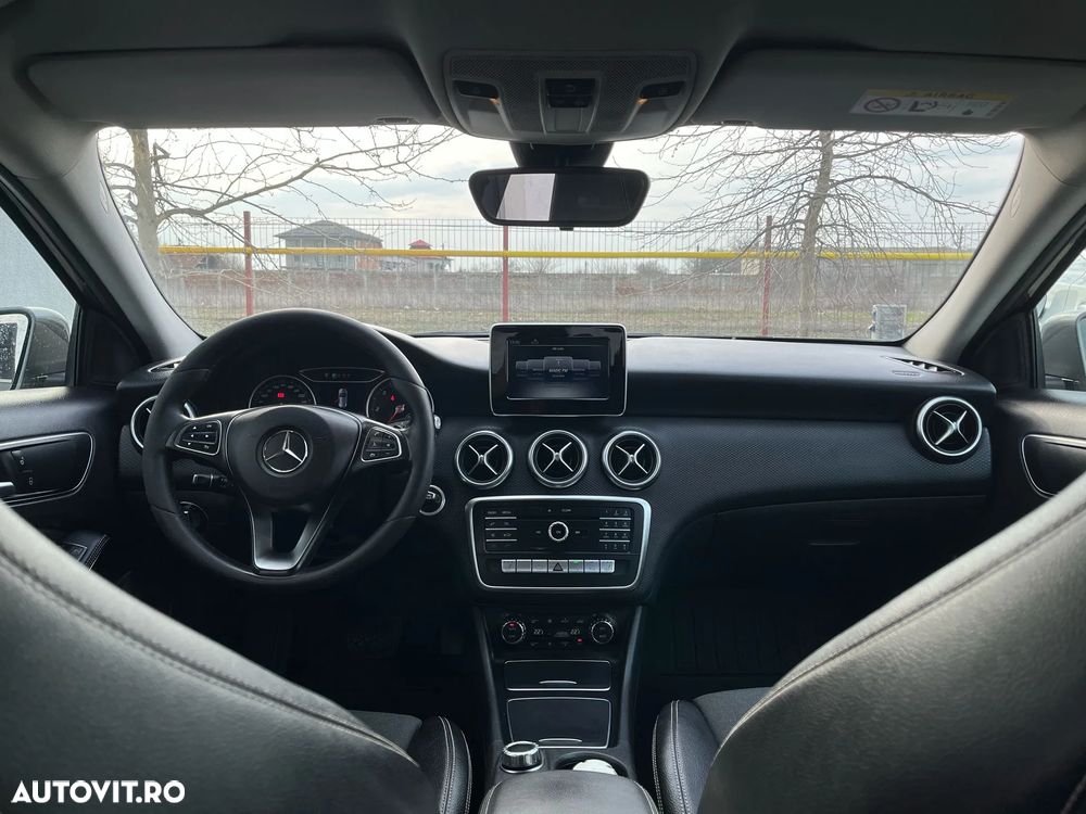 Mercedes-Benz A 180 d 7G DCT - 6