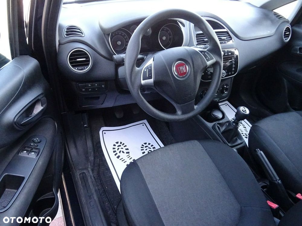Fiat Punto 2012 - 11