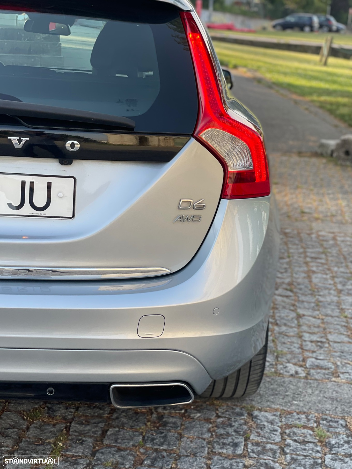 Volvo V60 2.4 D6 Summum AWD Phev - 18