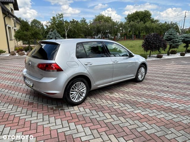 Volkswagen Golf - 7