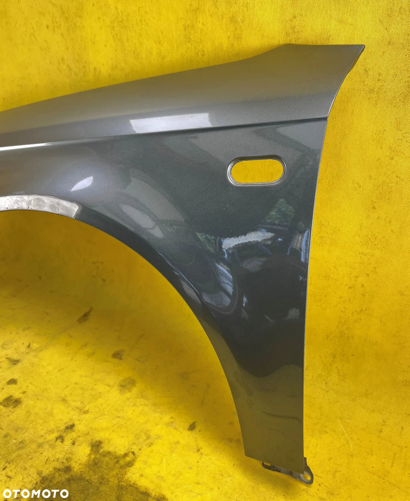 BŁOTNIK LEWY PRZÓD SEAT EXEO -2010r - 2