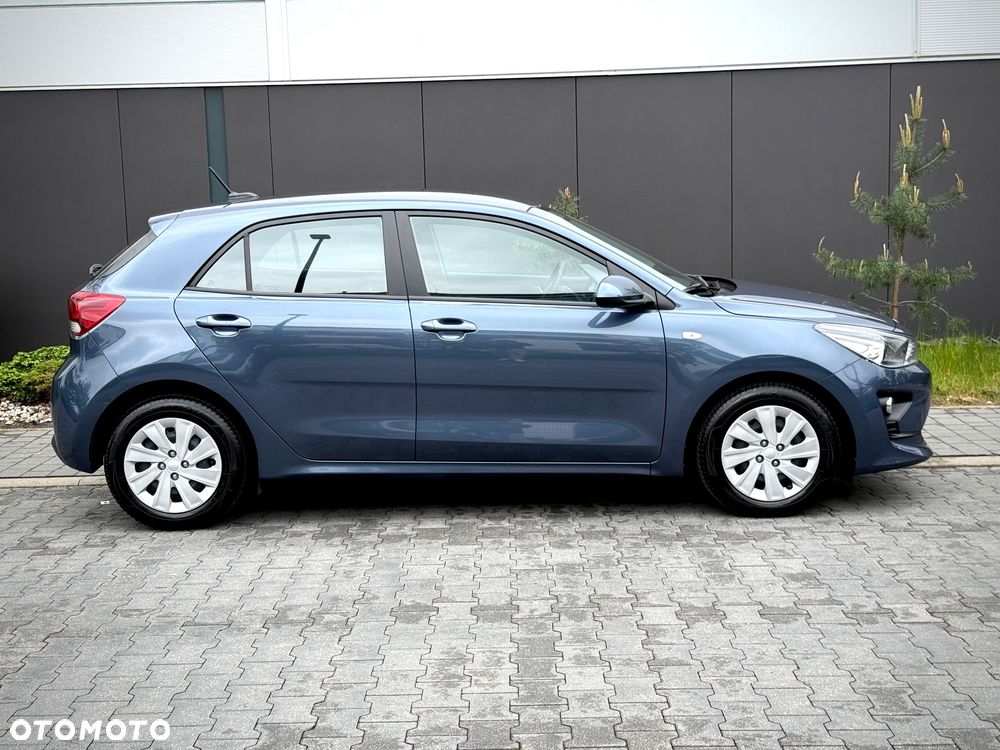 Kia Rio 1.2 M - 8