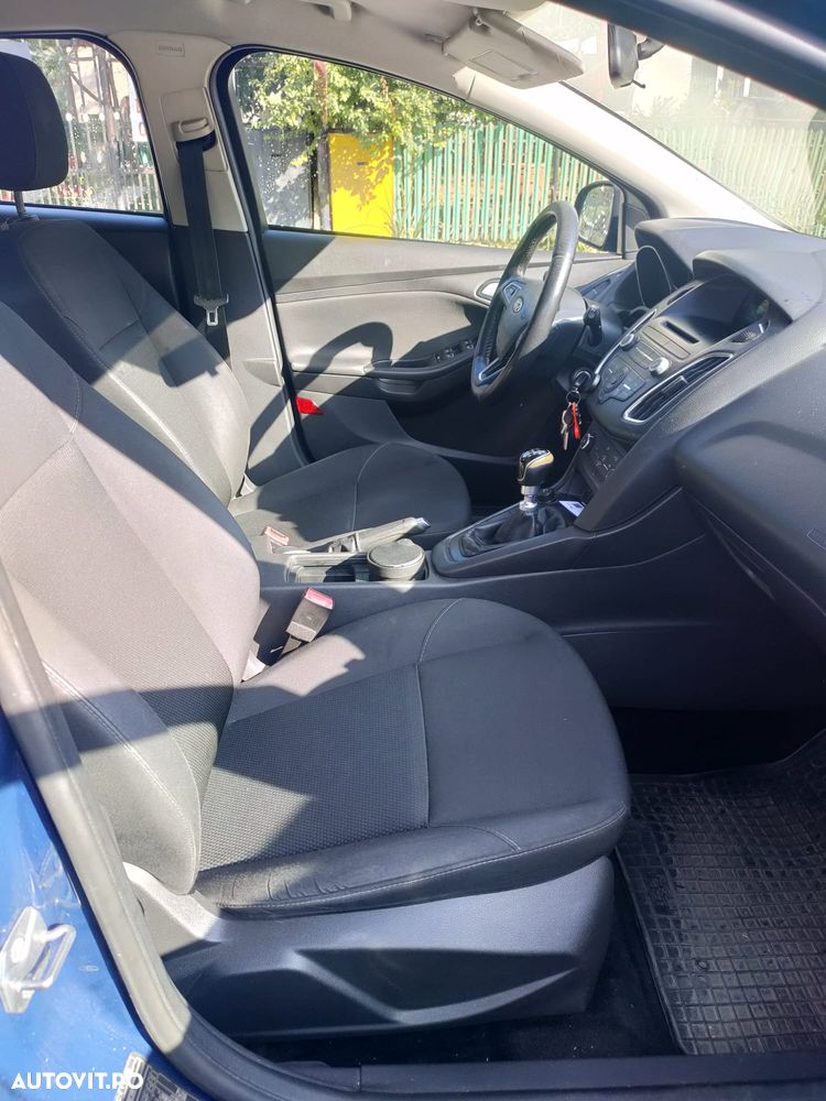 Ford Focus 1.5 TDCi ST-Line - 9