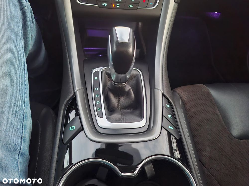 Ford Mondeo 2.0 TDCi STart-Stopp PowerShift-Aut Titanium - 11