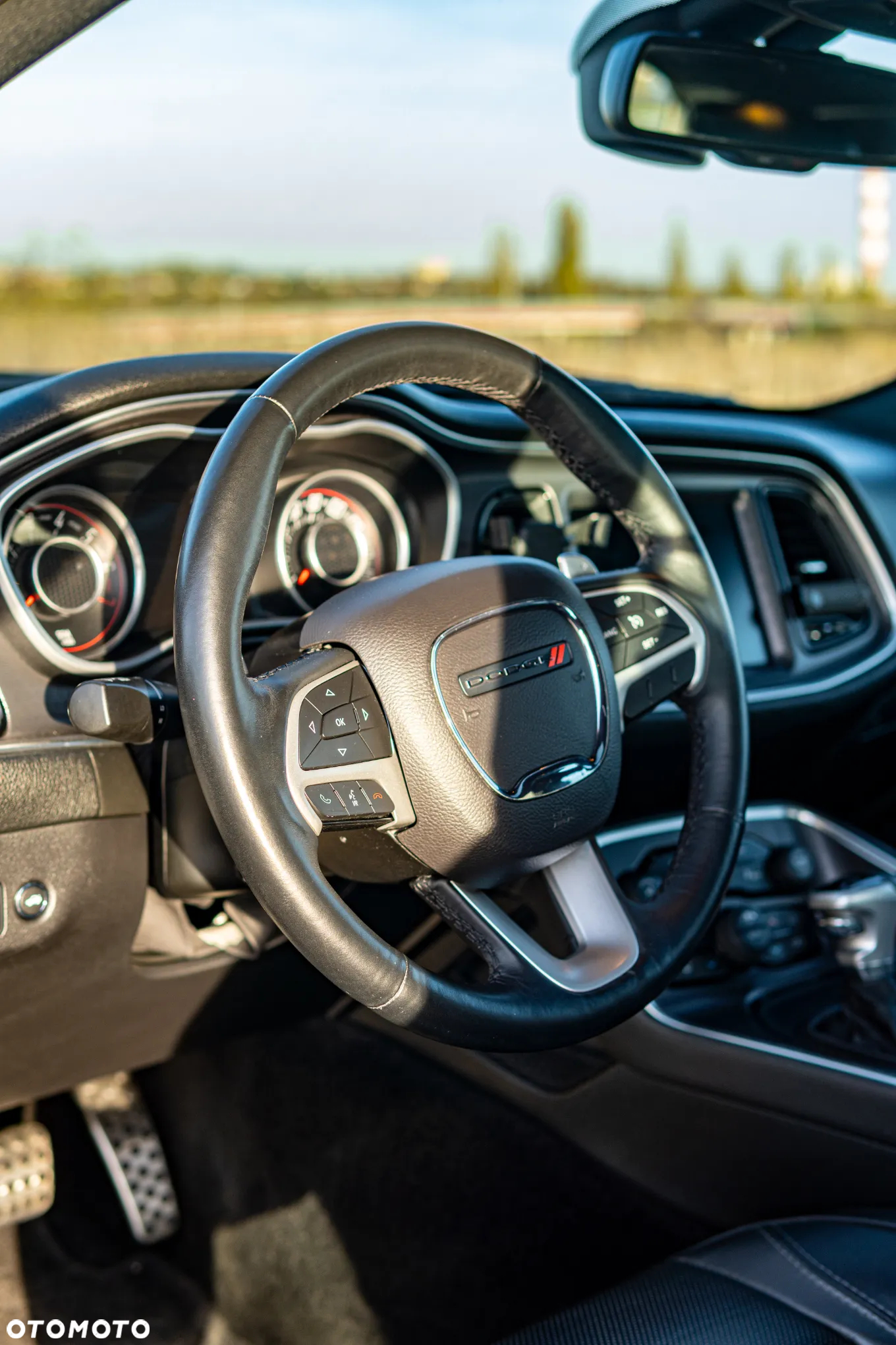 Dodge Challenger Automatik SXT Plus - 14