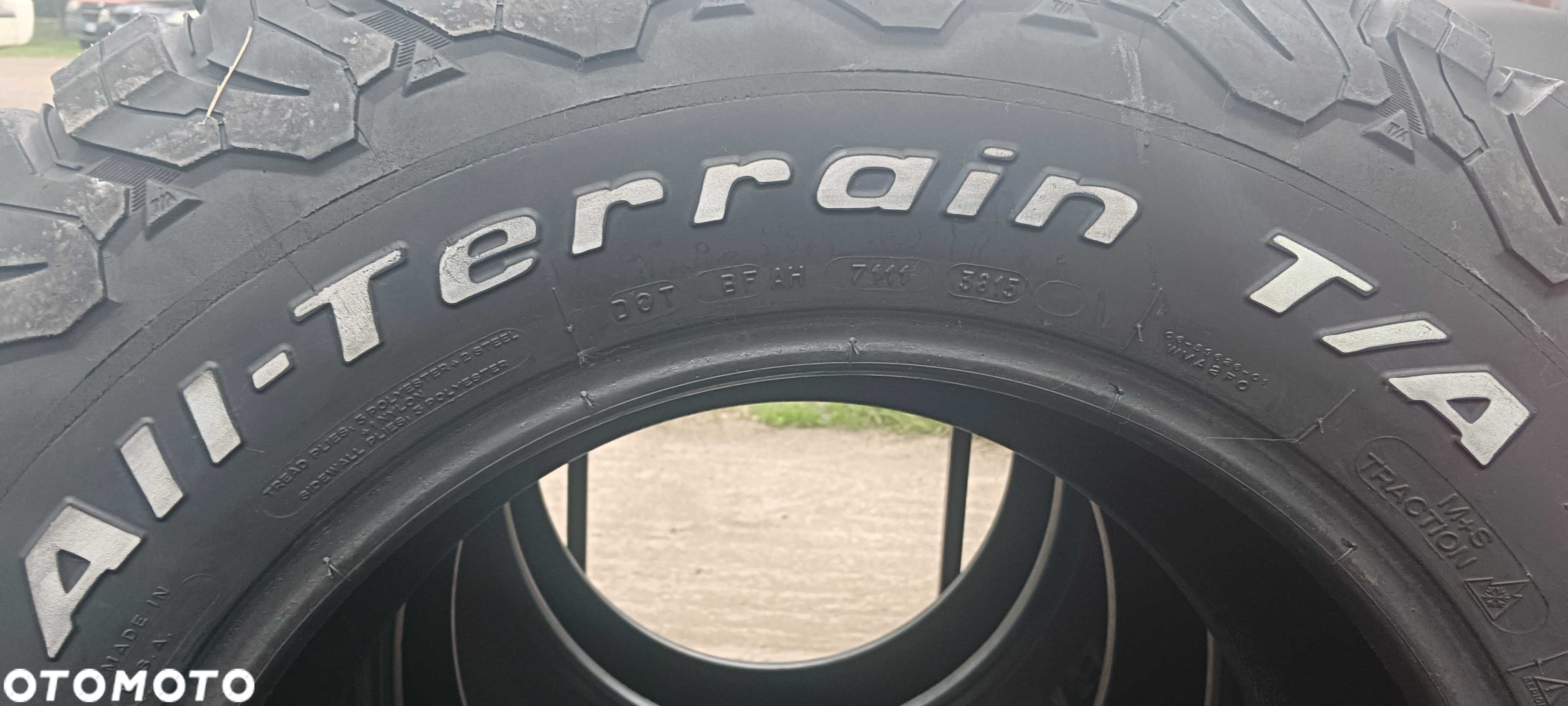 K928580L Komplet 265/70R17 BF-GoodRich All-Terrain T/A K02 dot.3915 - 7