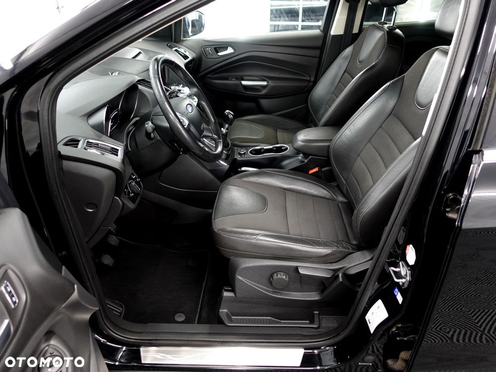 Ford Kuga 2.0 TDCi FWD Titanium - 8