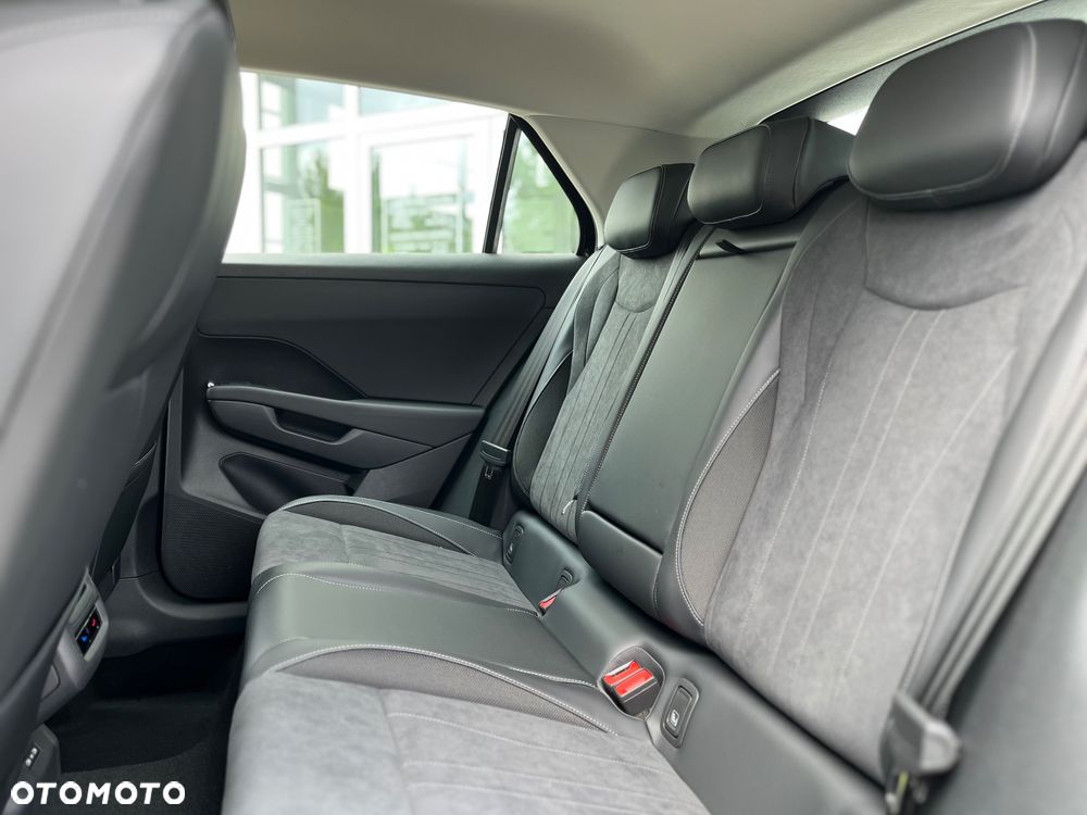 Volkswagen T-Roc 1.5 eTSI OPF DSG Style - 21