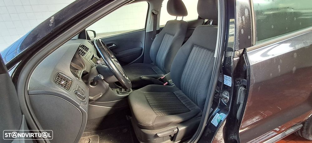 VW Polo 1.0 Trendline - 12