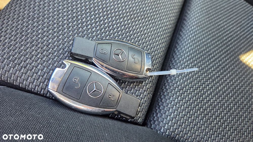 Mercedes-Benz GLA 180 Style - 24