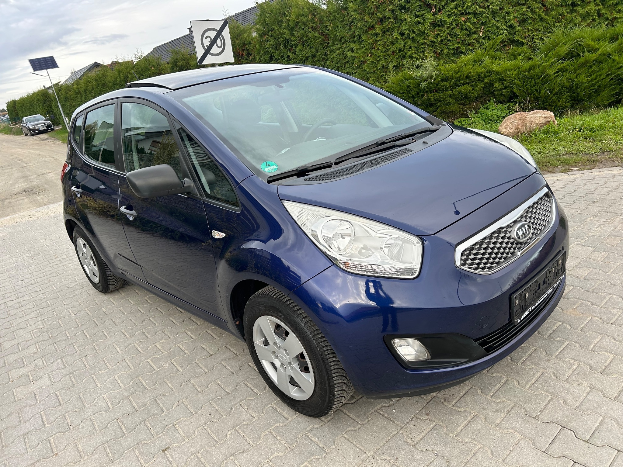 Kia Venga 1.4 CVVT Black Collection - 2