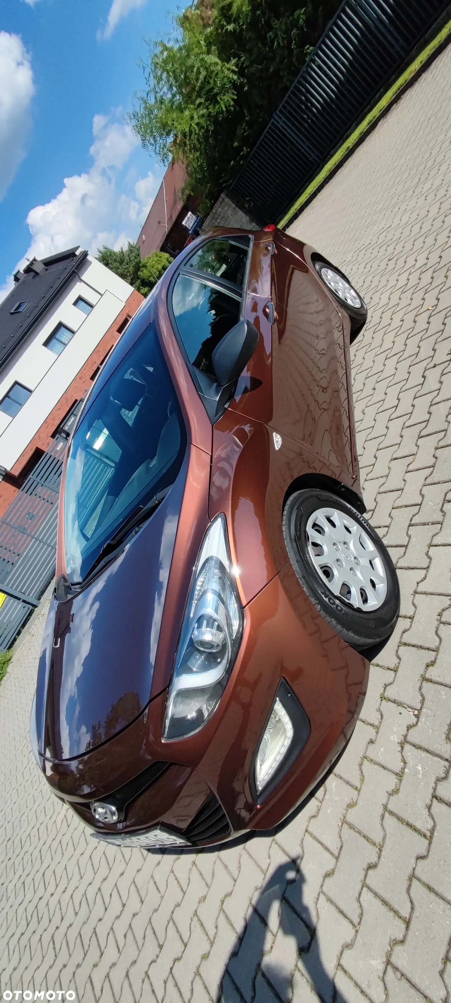 Hyundai i30 1.6 CRDi Classic + - 14