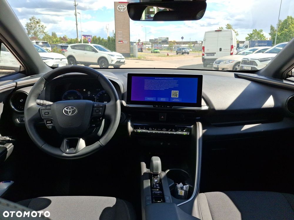 Toyota C-HR - 11