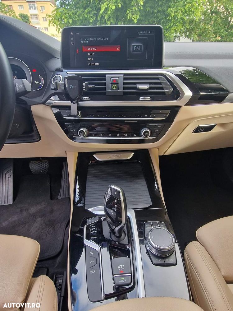 BMW X3 xDrive20i Aut. xLine - 4