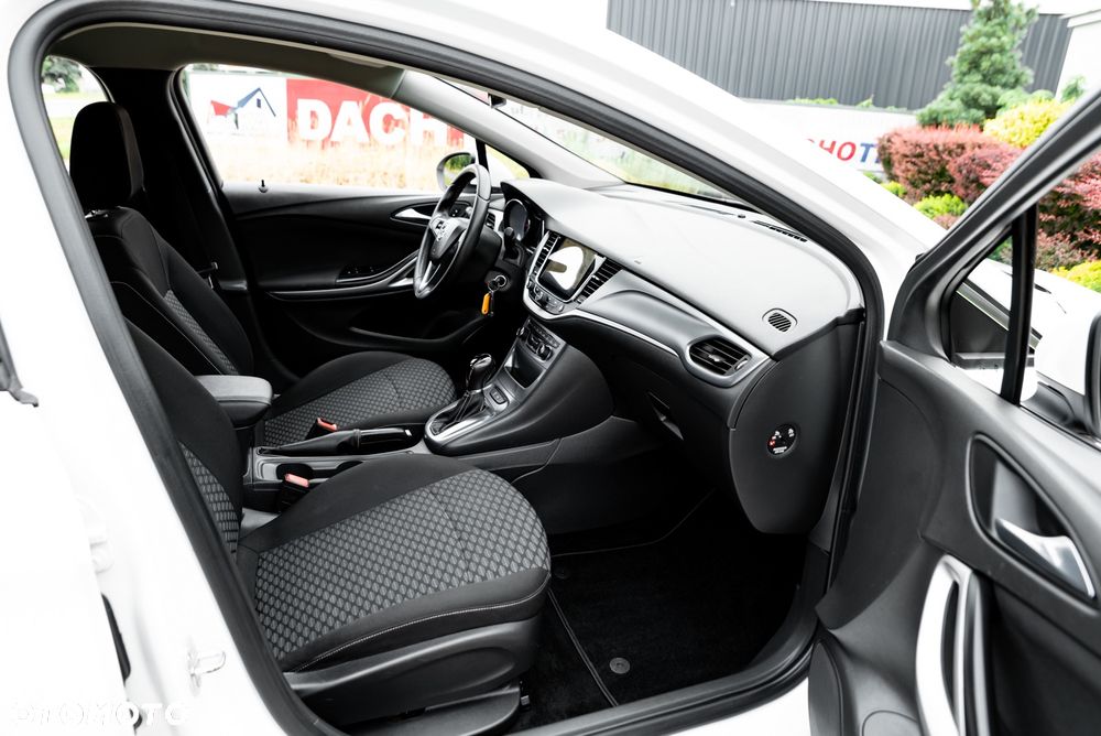 Opel Astra 1.6 D Automatik ON - 23