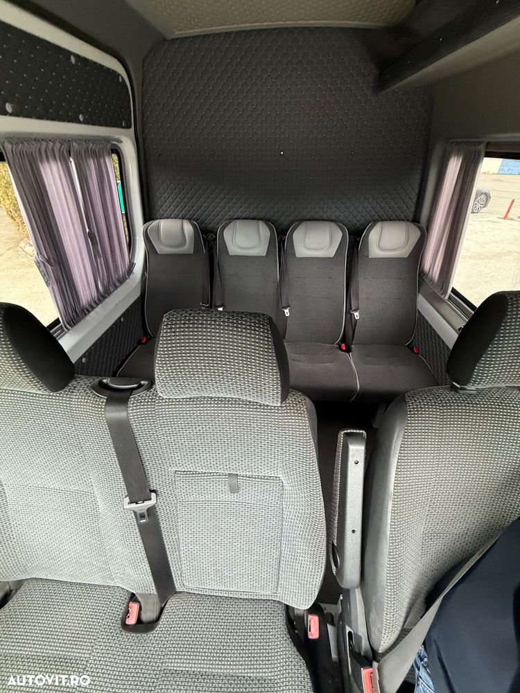 Mercedes-Benz Sprinter 6+1 locuri - 19