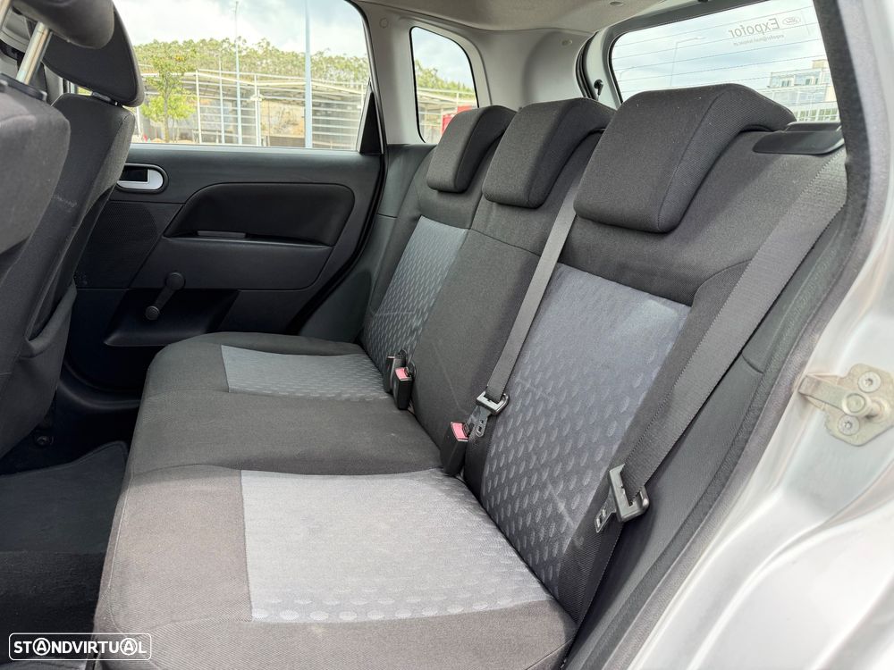 Ford Fiesta 1.25 Ambiente - 15