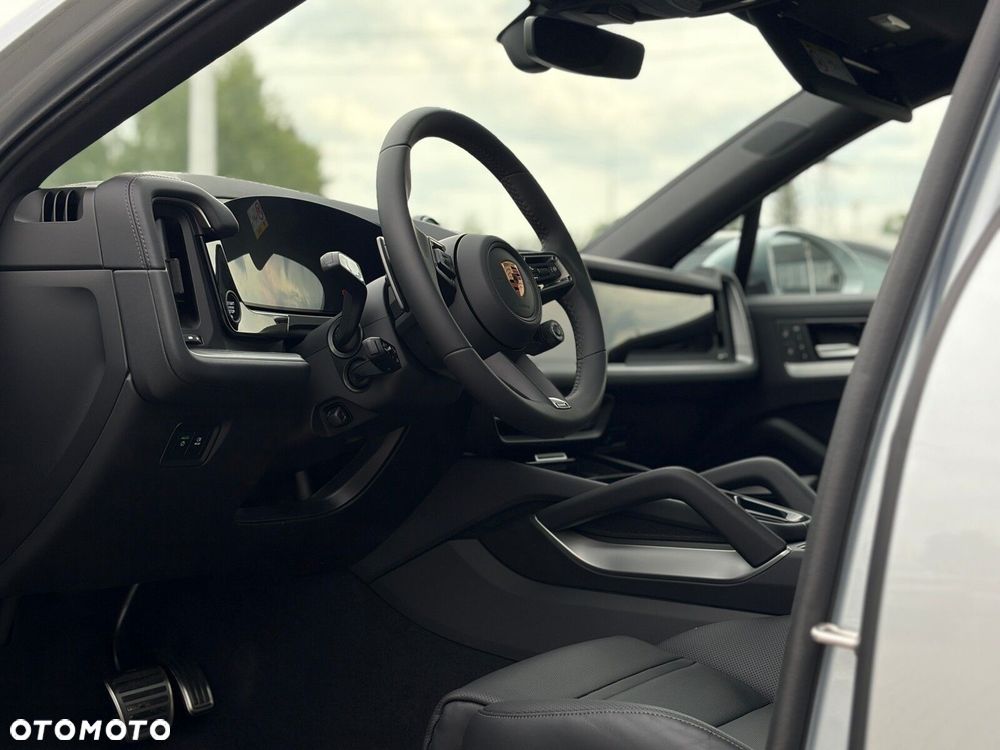 Porsche Cayenne - 20