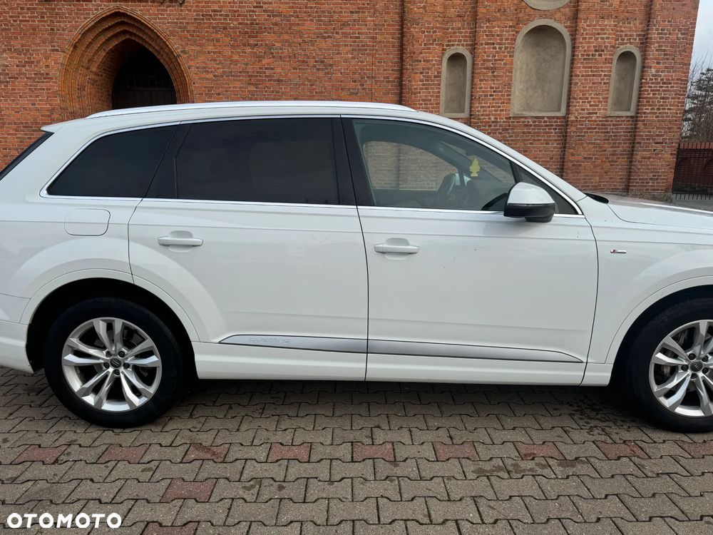Audi Q7 3.0 TDI ultra Quattro Tiptronic - 9