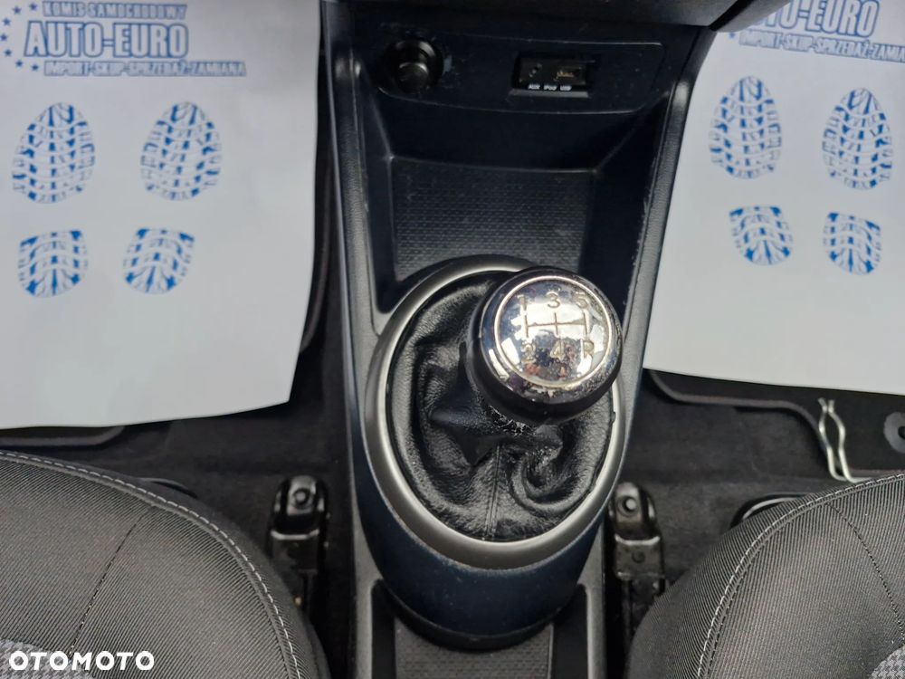 Hyundai i20 - 34