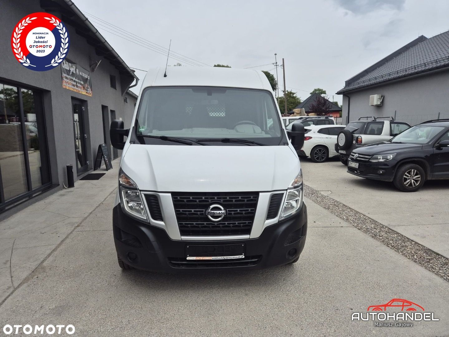 Nissan NV400 - 1
