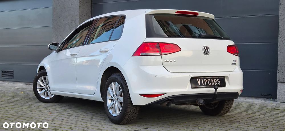 Volkswagen Golf 1.6 TDI Trendline DSG - 18
