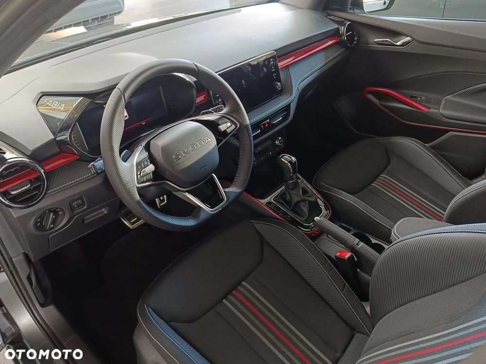 Skoda Fabia 1.5 TSI Monte Carlo DSG - 9