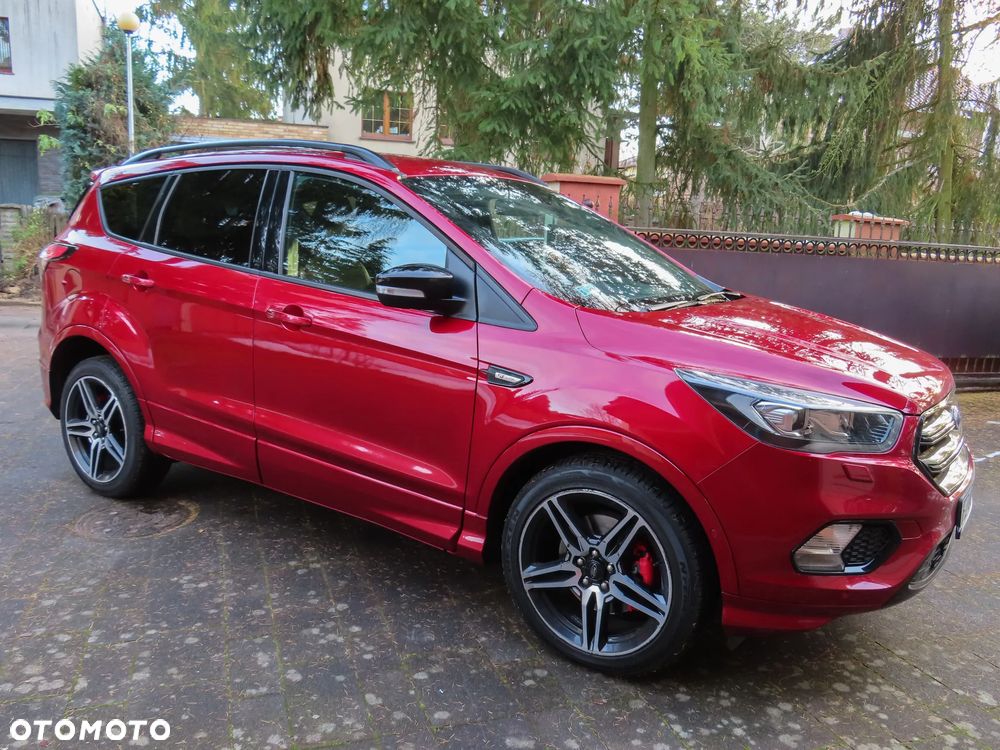 Ford Kuga - 2